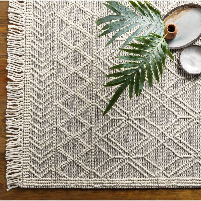 Livabliss Casa DeCampo Farmhouse Diamond Area Rug