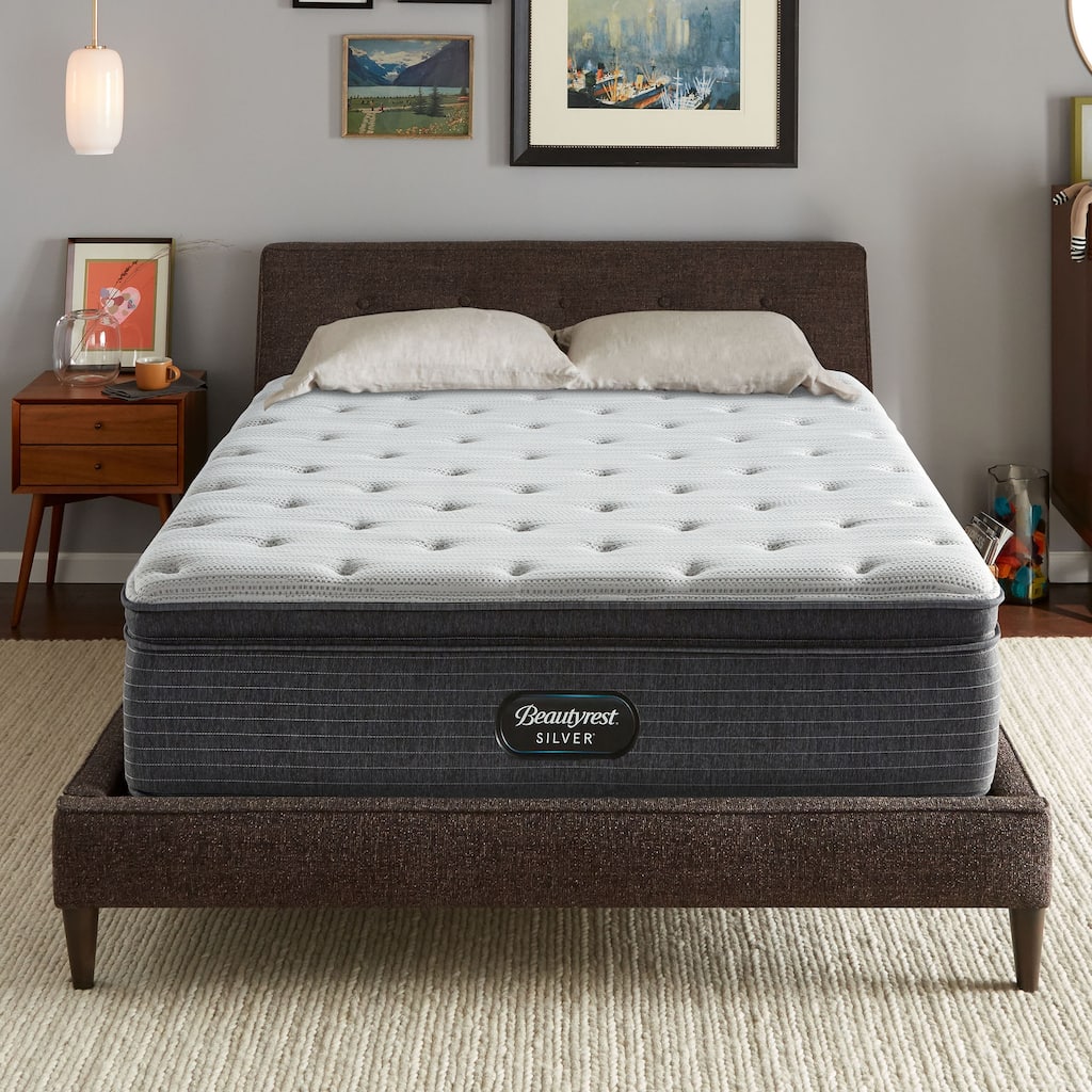 Beautyrest Silver BRS900 15-inch Plush Pillow Top Mattress