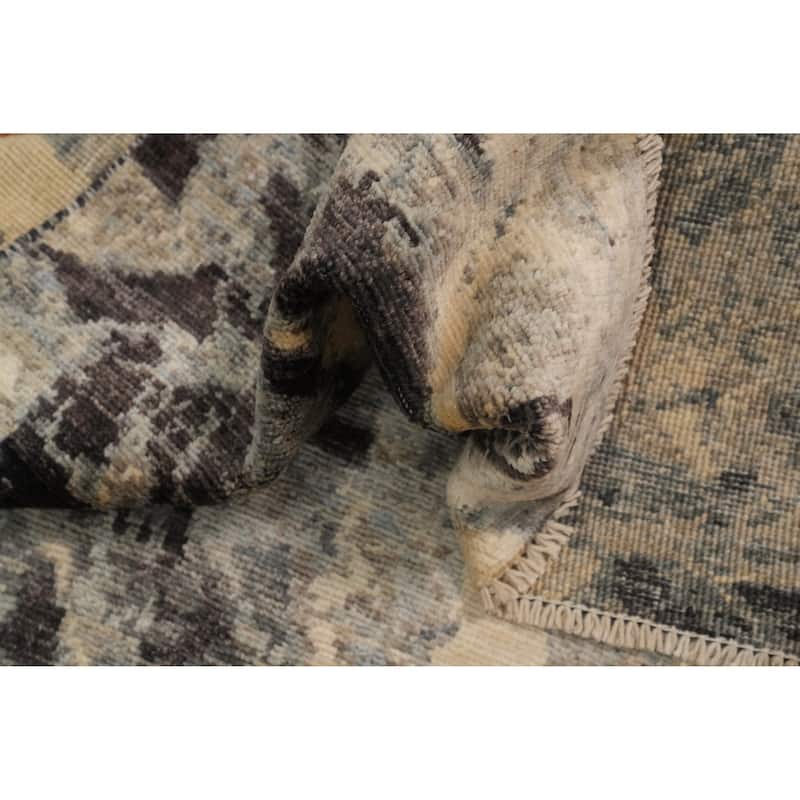 Hand Knotted Oriental 100% Wool Carpet Modern Abstract Greys & Charcoal Modern Area Rug - 4' 7'' X 2' 10''