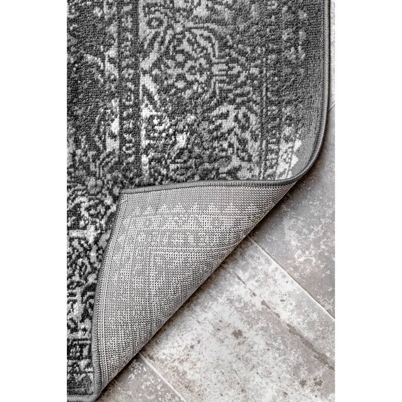 Nuloom Transitional Persian Delores Area Rug