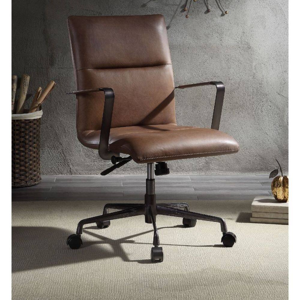 Q-Max Swivel Adjustable Executive Arm Office Chair With Five Casters
