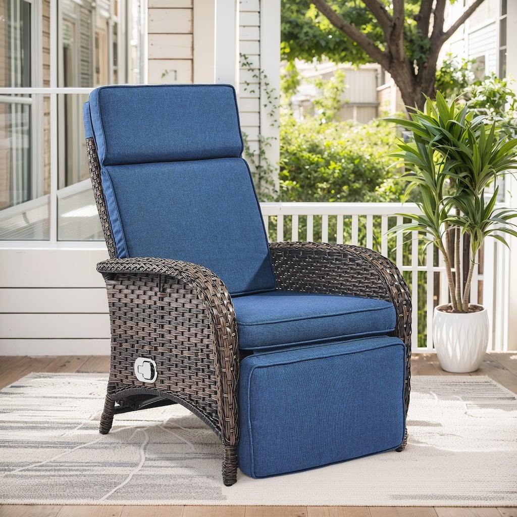 Outdoor Wicker Chaise Lounge Chair - Brown