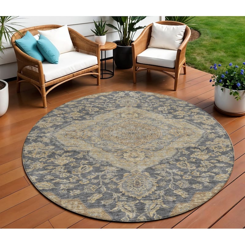 HomeRoots Oriental Traditional Rectangle Outdoor Rug - 8' Round