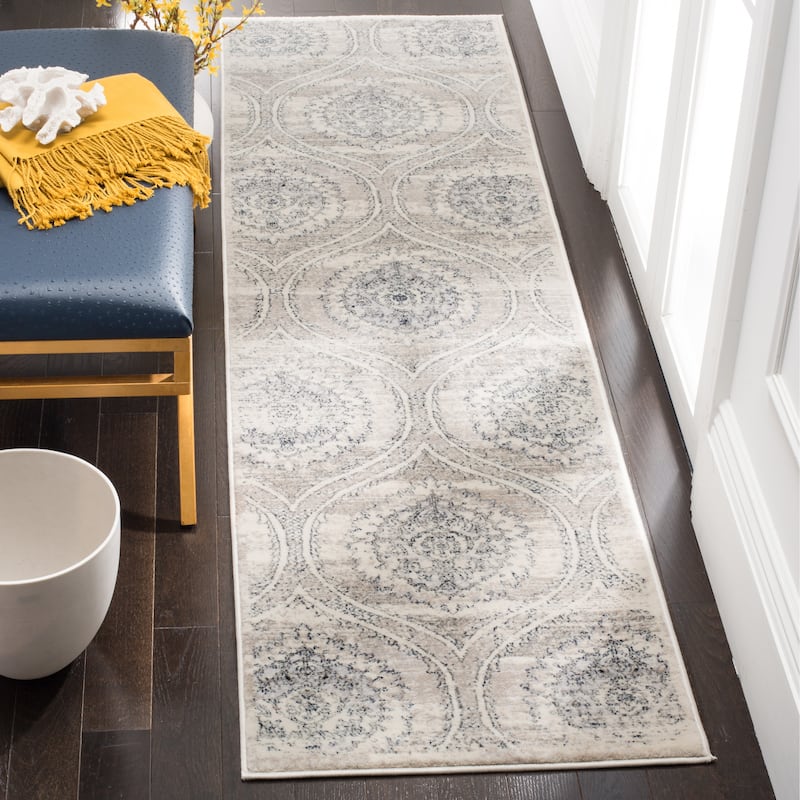 SAFAVIEH Carnegie Neaga Modern Distressed Oriental Rug - 2'3" x 8' Runner - Light Grey/Cream