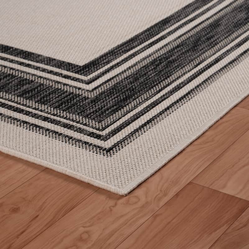 Sevita Framing Striped Bordered Indoor Outdoor Rug