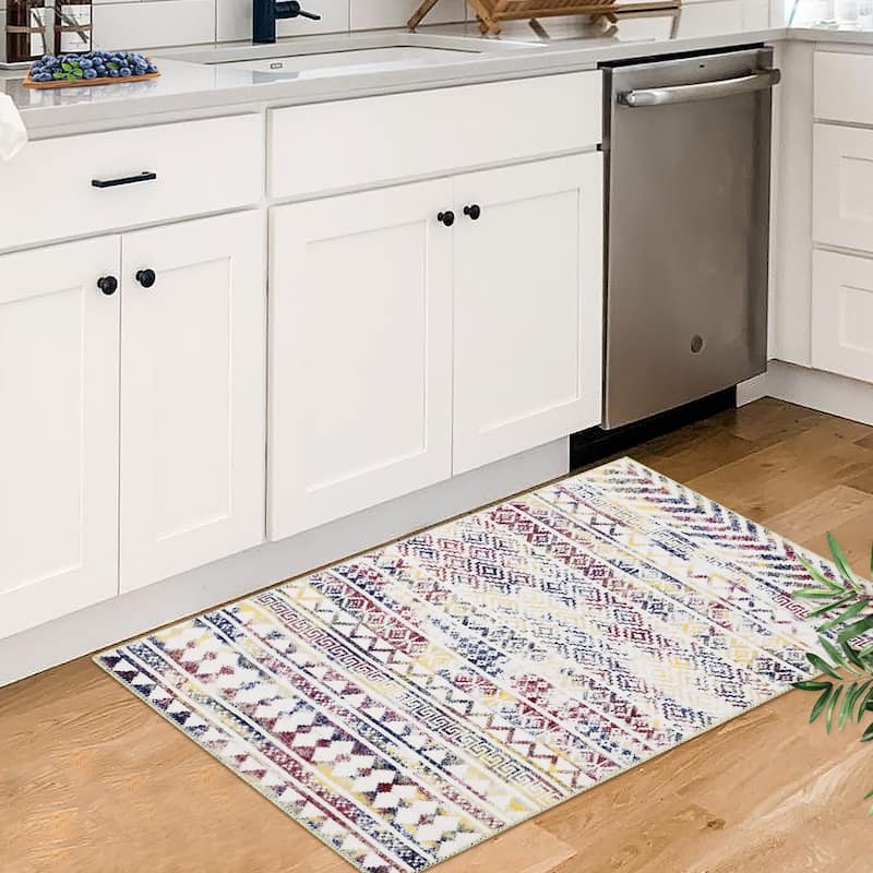 Garvee Moroccan Geometric Machine Washable Area Rug - 3' x 5' - Colorful