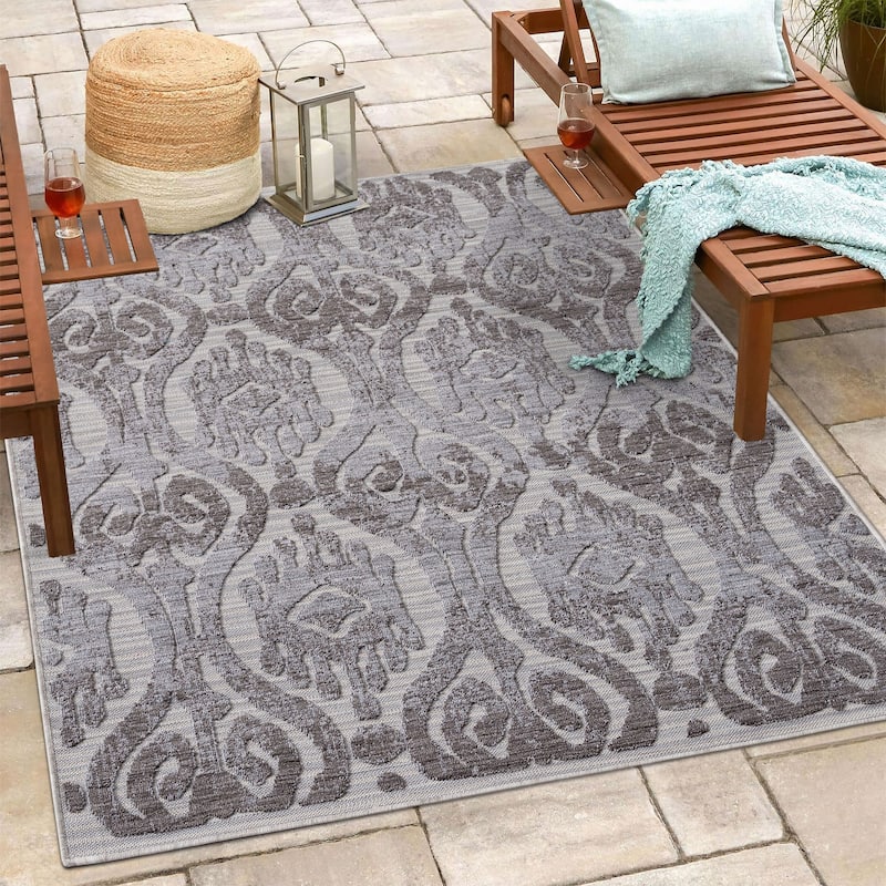 Sevita Blue/Gray Damask PET Yarn Indoor/Outdoor Area Rug