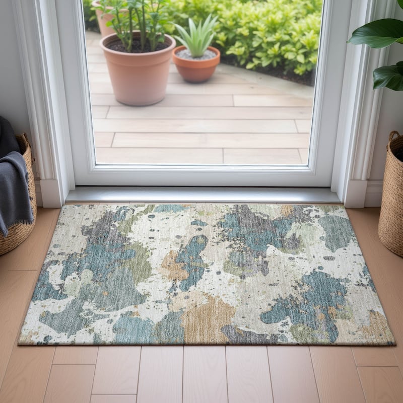 Machine Washable Indoor/Outdoor Modern Splatter Chantille Rug