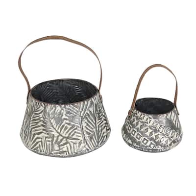 Foreside Home & Garden Set of 2 Rustic Whitewashed Pattern Galvanized Metal Decorative Storage Baskets With Faux Leather Handles