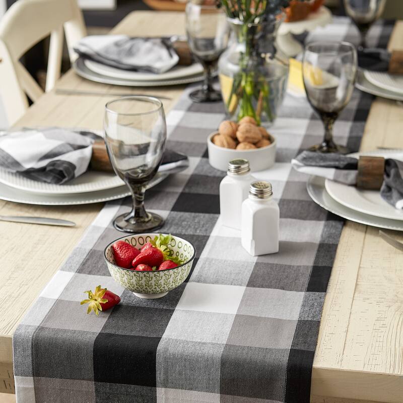 DII Tri Color Check Table Runner