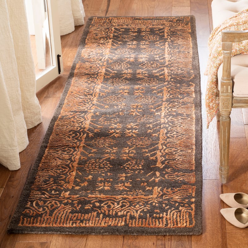 SAFAVIEH Handmade Unique Shila Traditional Oriental Wool Rug
