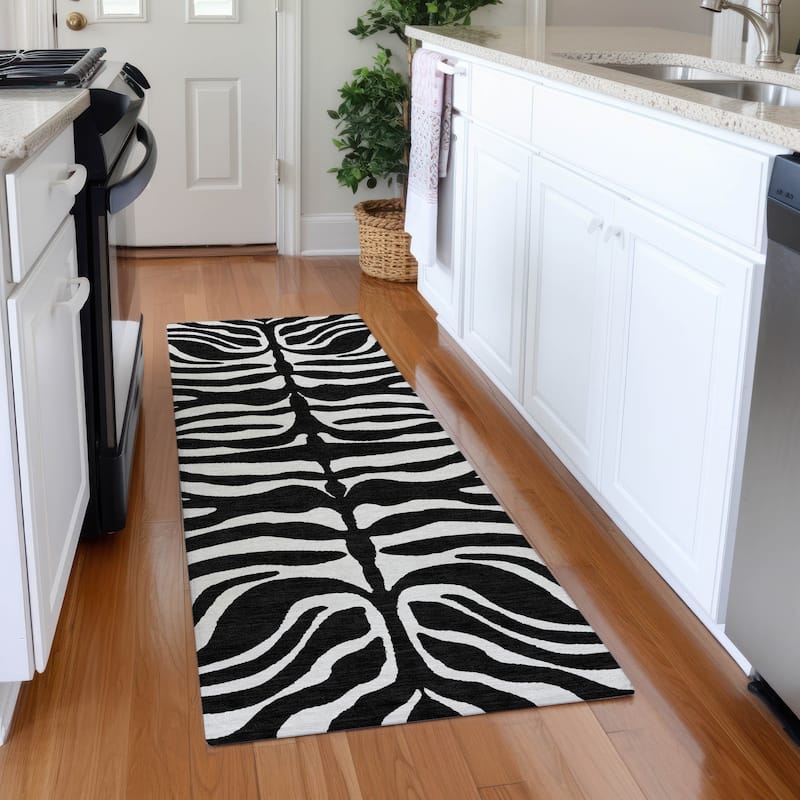 Premium Washable Super Soft Zebra Print Mayfield Rug - Black - 2'3" x 7'6"