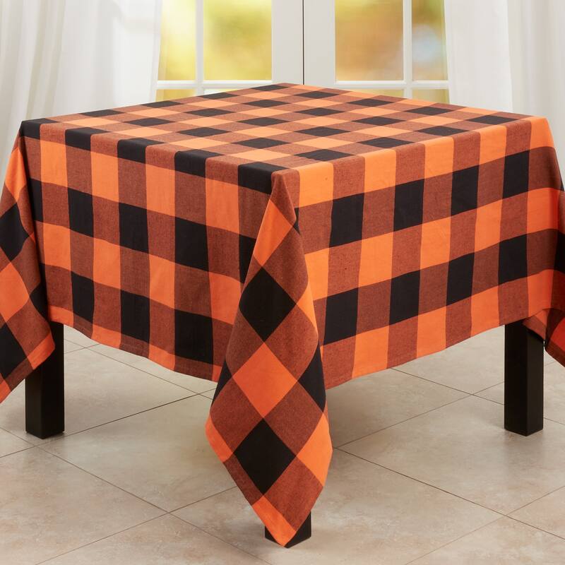 Tablecloth With Buffalo Plaid Design