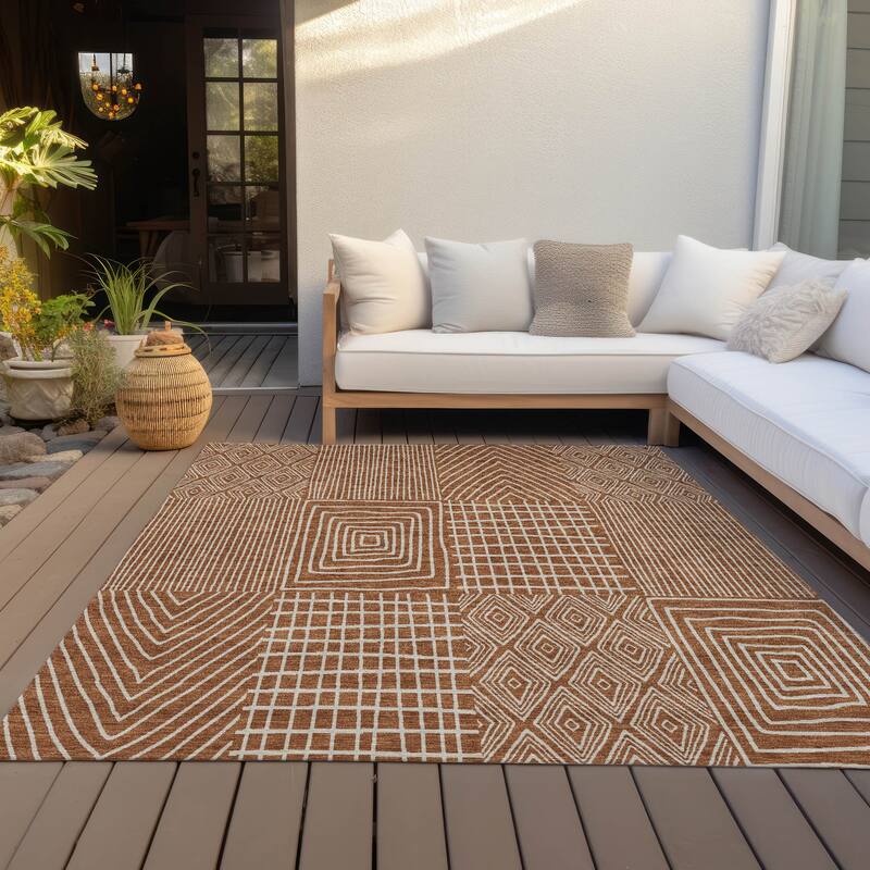 Machine Washable Indoor/ Outdoor Geo Patchwork Chantille Rug
