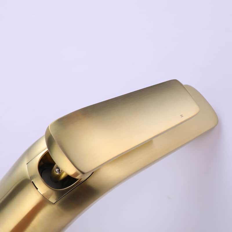 Luxury Gold Waterfall Bathroom Faucet Single Hole with Single Handle