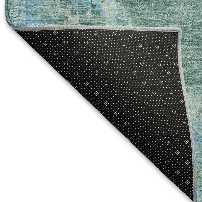 Machine Washable Indoor/ Outdoor Traditional Tabriz Chantille Rug