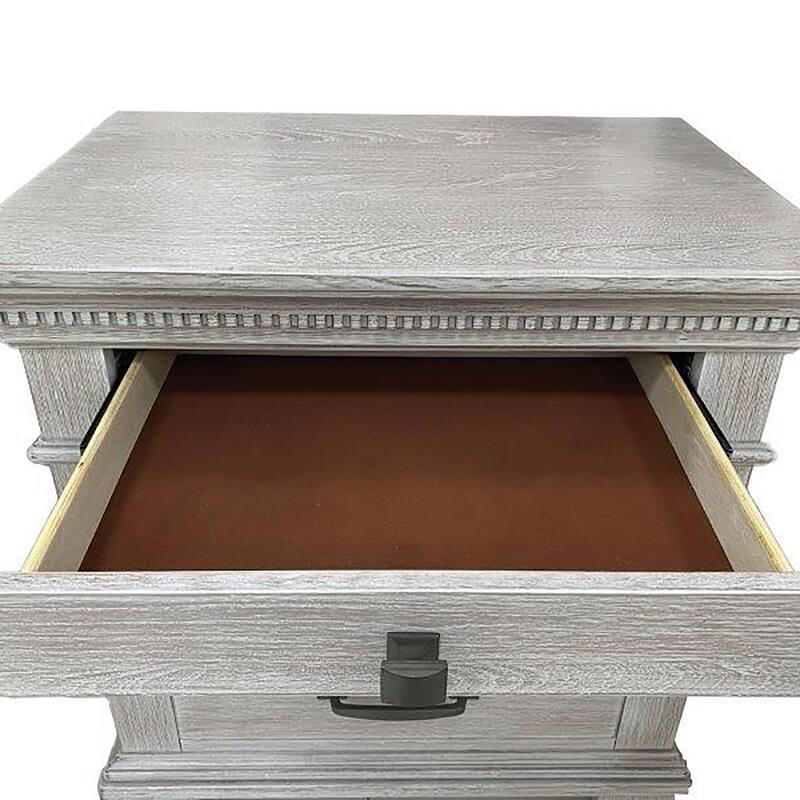 Furniture of America Eleanor 3-Piece Weathered Grey Solid Wood Panel Bedroom Set with Dentil Molding