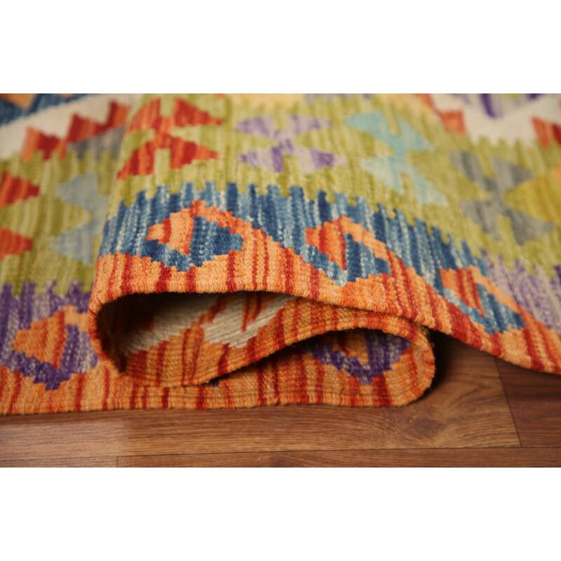 Hand Woven Oriental 100% Wool Carpet Southwestern Geometric Multi-Colored Kilim Area Rug - 6' 5'' X 5' 2''