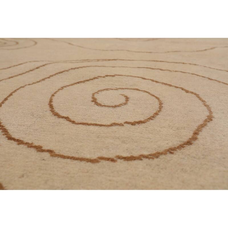 Hand Knotted Tufenkian Beige Tibetan Wool & Silk Modern Area Rug - 8' 6'' x 9' 6''