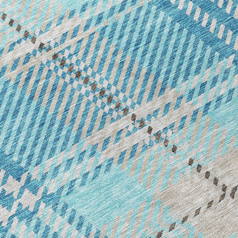 Machine Washable Indoor/ Outdoor Chantille Plaid Cozy Rug