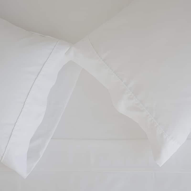 Jennifer Adams Botanical Dream 1000TC Bamboo Blend 2pc. Pillowcase Set - White - Queen