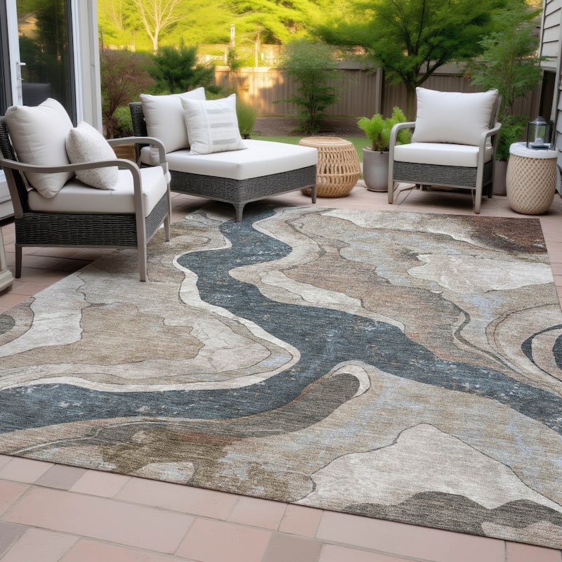 Machine Washable Indoor/Outdoor Contemporary Crackle Chantille Rug