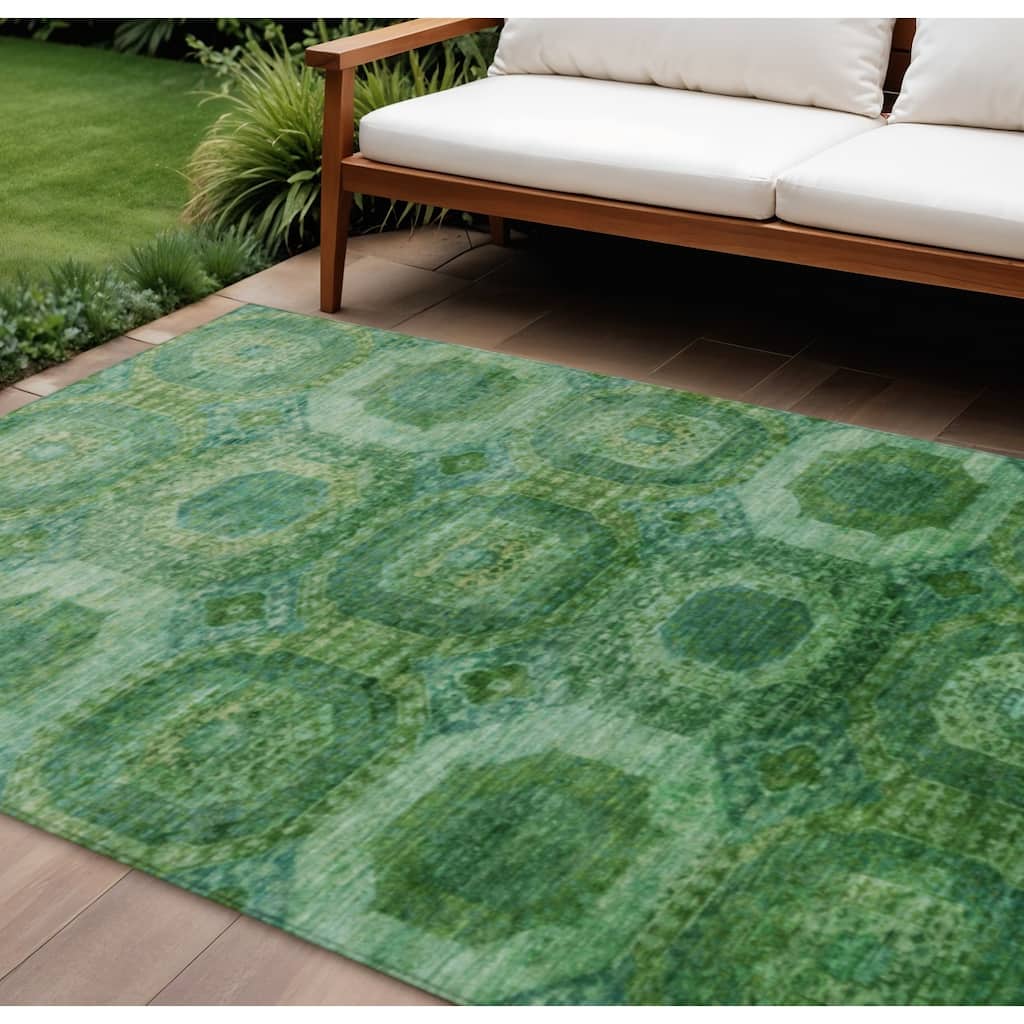HomeRoots Medallion Transitional Rectangle Outdoor Rug