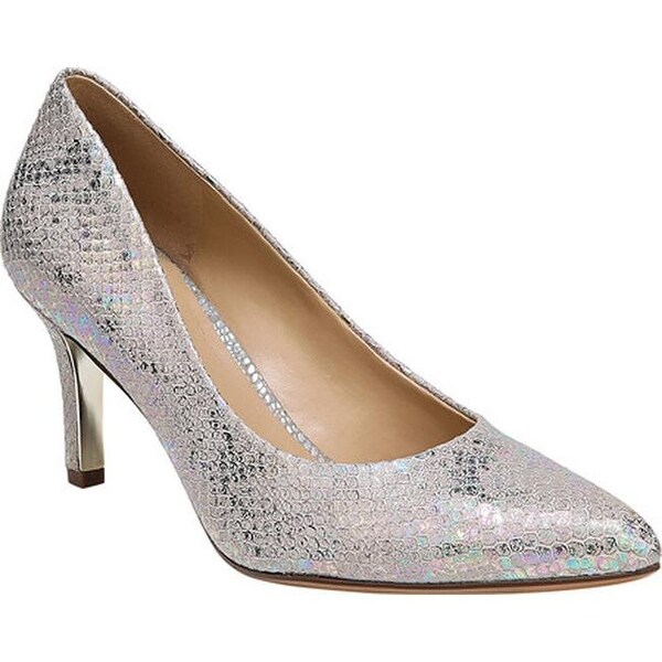 naturalizer silver pumps