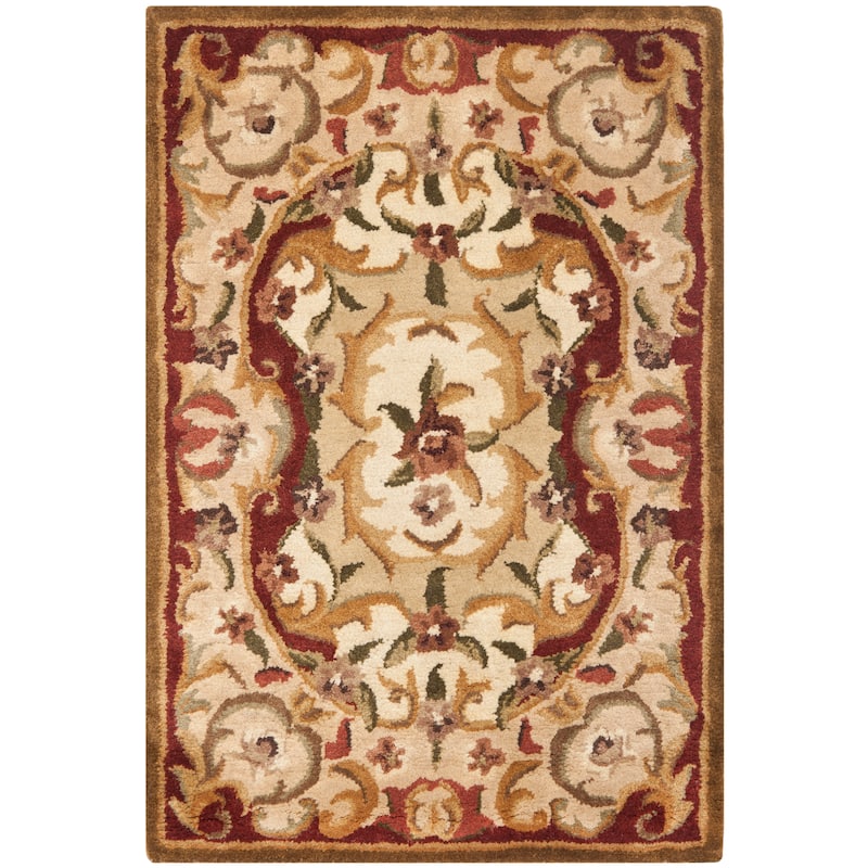 SAFAVIEH Handmade Classic Vonnie Traditional Oriental Wool Rug