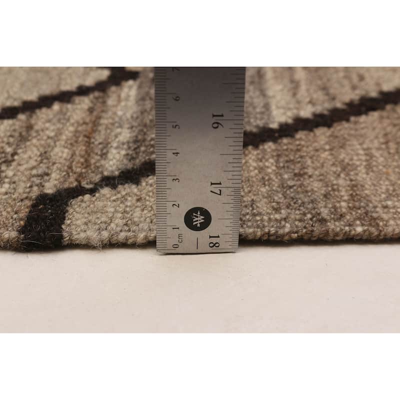 Sivas Taupe Kilim 5'3" x 5'3" - 5'3 x 5'3