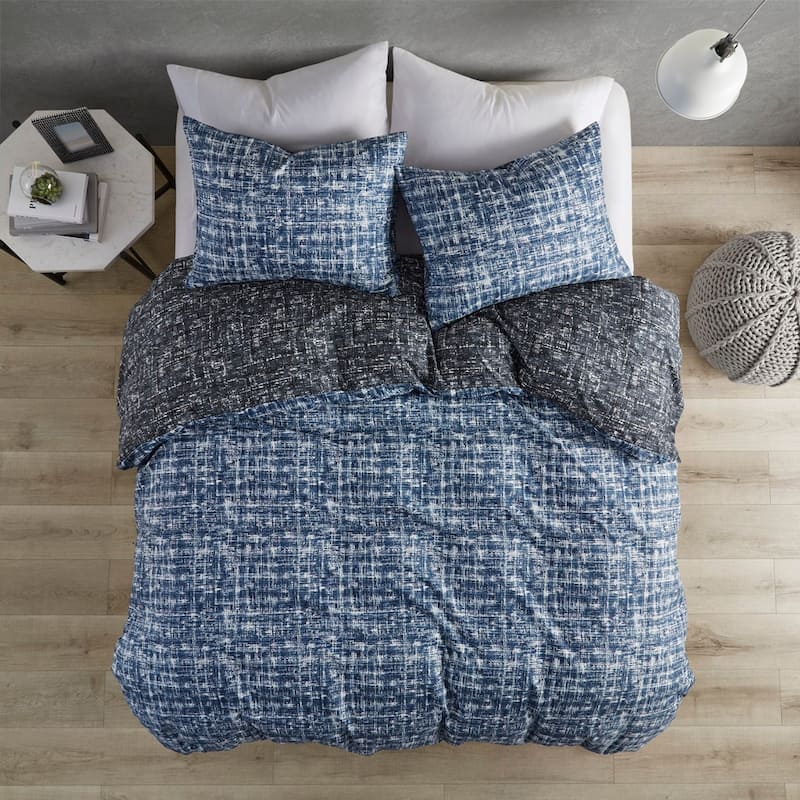 Chelsea Square Maca Modern Reversible Comforter Set