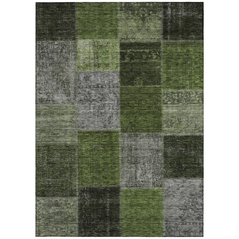 HomeRoots Patchwork Transitional Rectangle Outdoor Rug