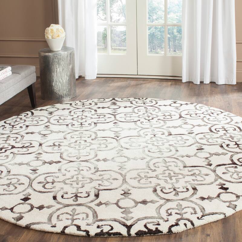 SAFAVIEH Handmade Dip Dye Reintraut Watercolor Vintage Boho Wool - 7' x 7' Round - Ivory/Charcoal - Runner/Round