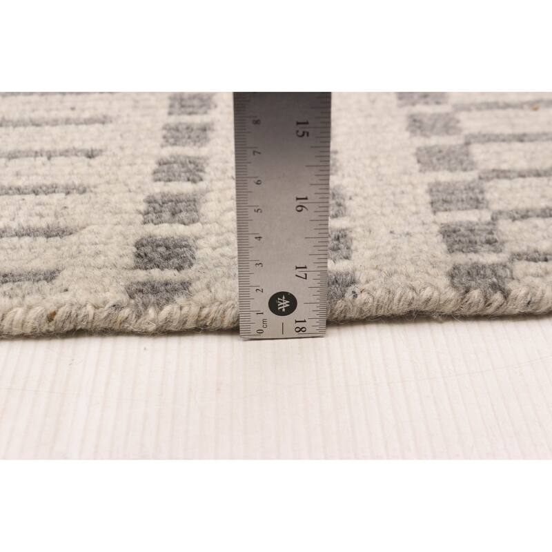 ECARPETGALLERY Hand-knotted Tangier Light Grey Wool Rug - 5'0 x 8'0