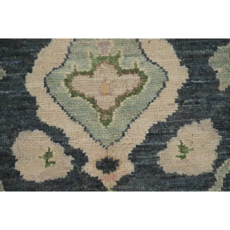Hand Knotted Oriental 100% Wool Carpet Transitional Medallion Greys & Charcoal Oushak Area Rug - 9' 10'' X 8' 0''
