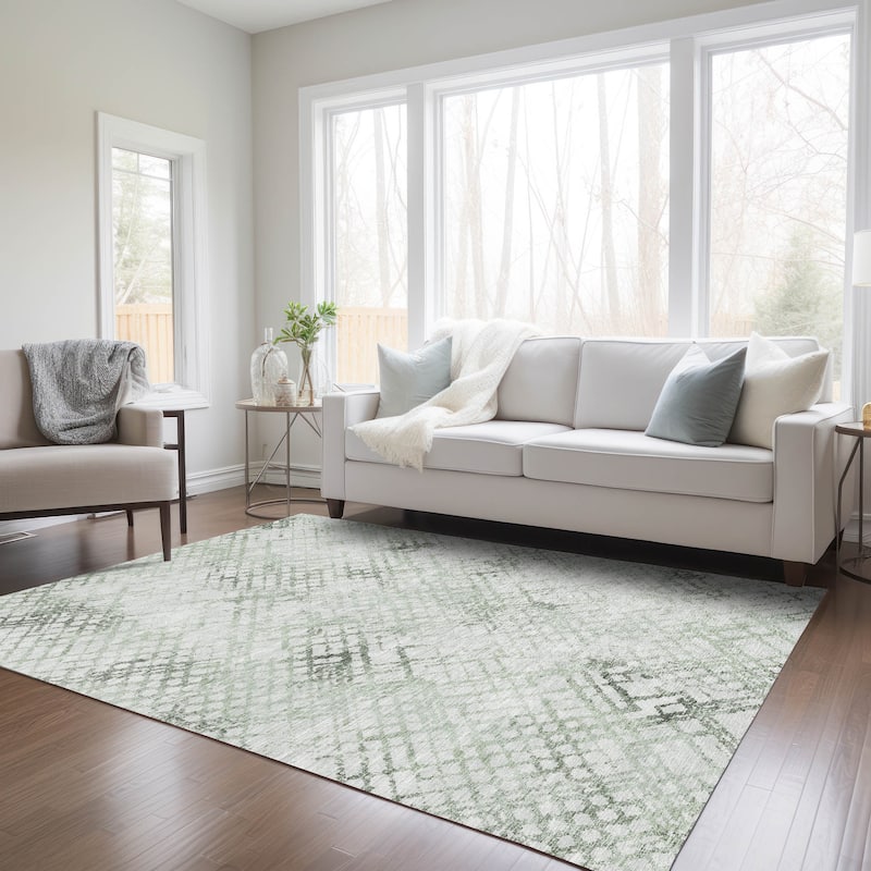 Machine Washable Indoor/ Outdoor Chantille Distressed Trellis Rug