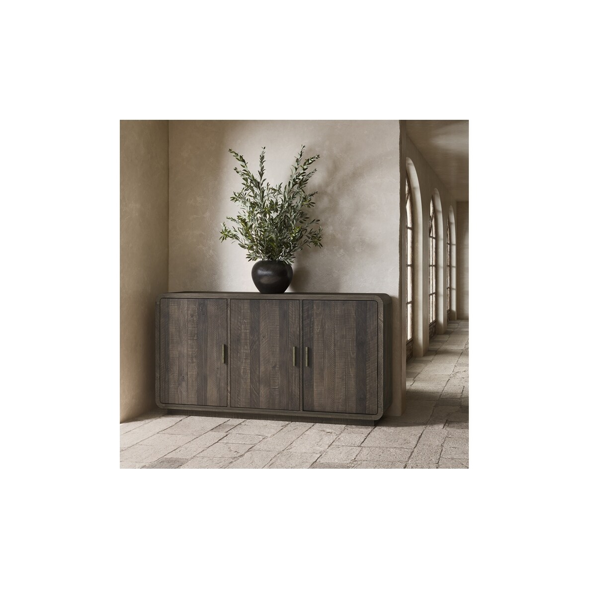 Rounded edge clearance sideboard