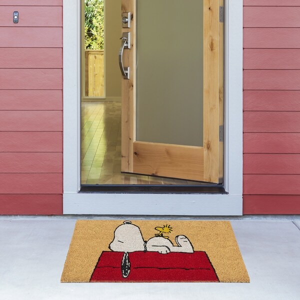 Licensed Peanuts Snoopy and Friends Natural Coir Indoor/ Outdoor