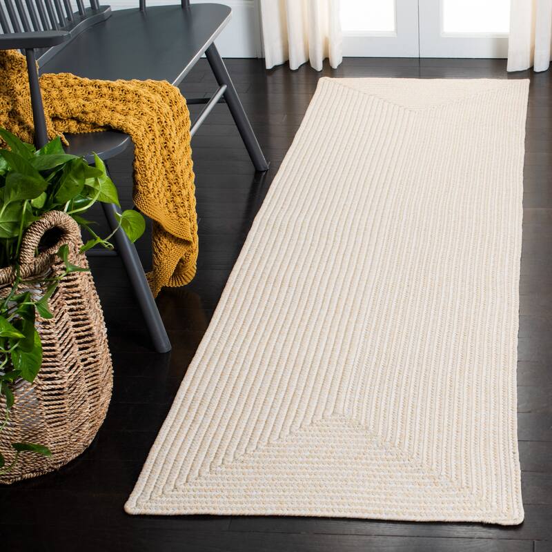 SAFAVIEH Handmade Braided Country Casual Lavada Rug - 2'3" x 10' Runner - Ivory/Beige