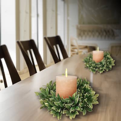 Plastic Variegated Boxwood Candle Ring 10"