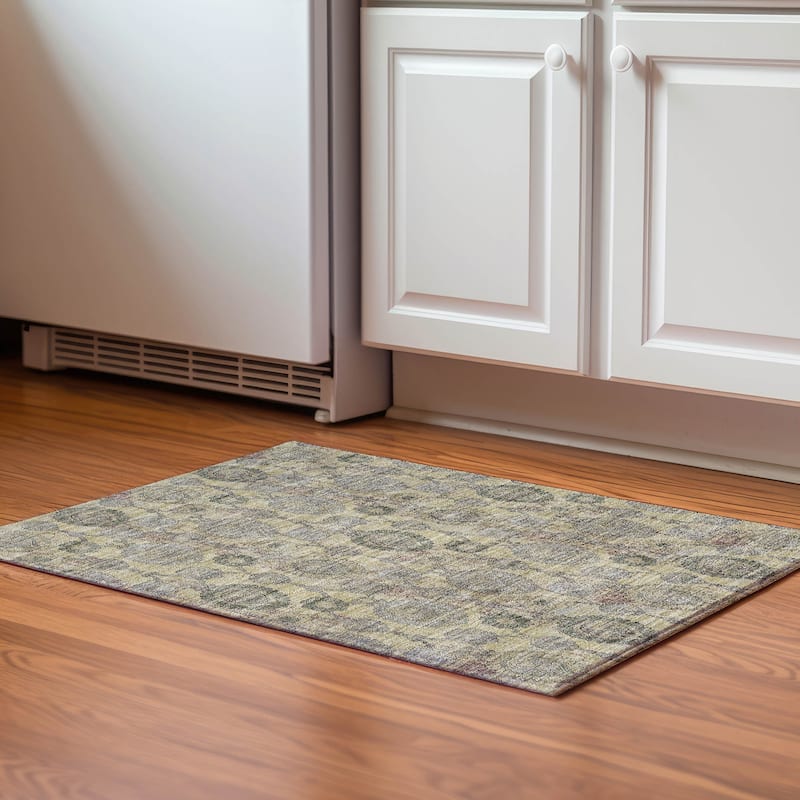 Premium Washable Super Soft Traditional Olivia Mayfield Rug - Gold - 1' 8" x 2' 6" - Rectangle
