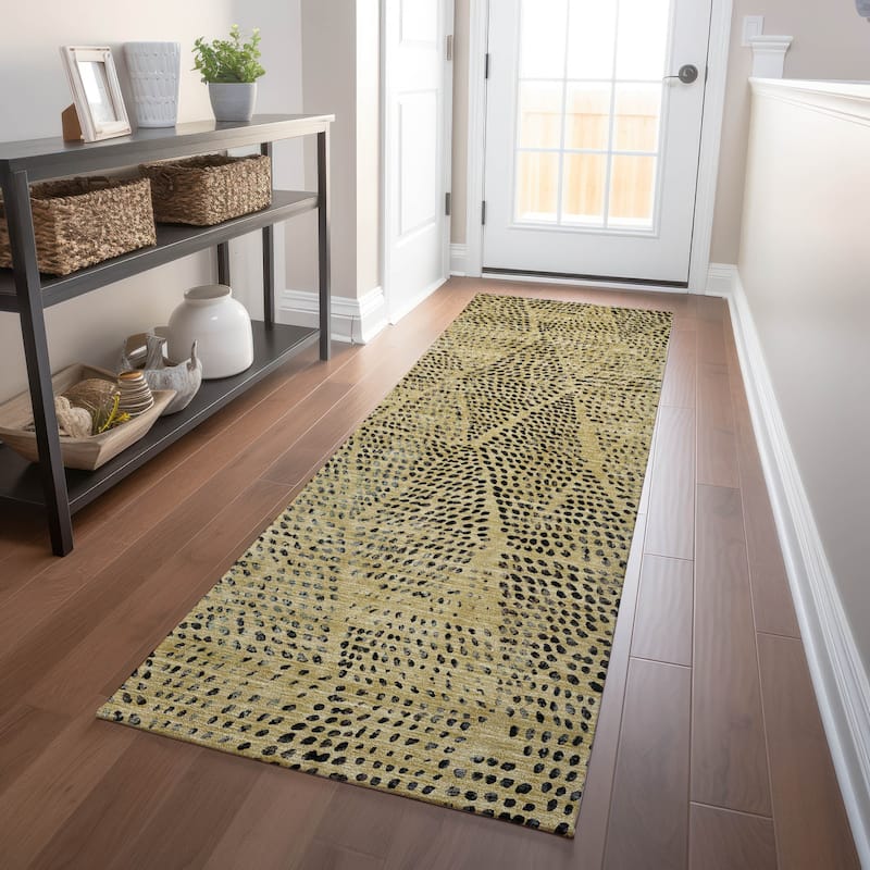 Machine Washable Indoor/ Outdoor Chantille Modern Diamonds Rug - Gold - 2'3" x 7'6"