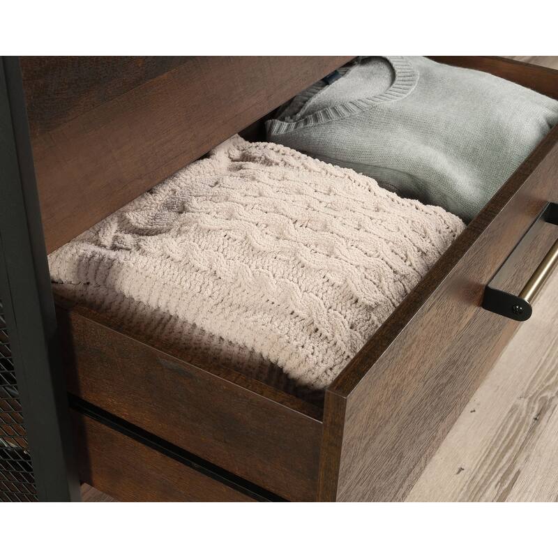 Briarbrook 4-Drawer Chest Bo