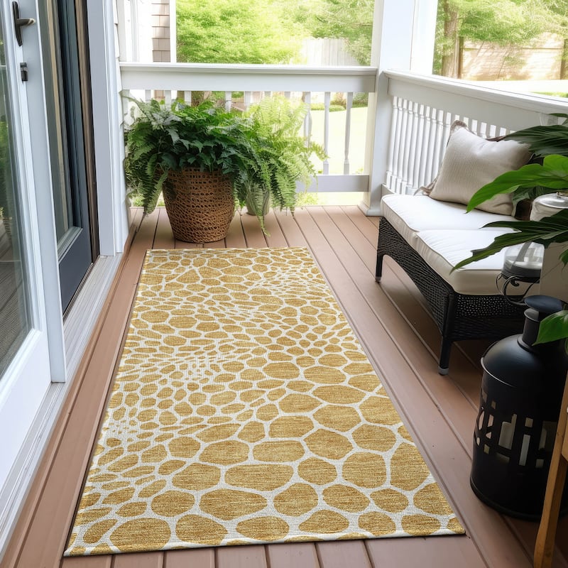 Machine Washable Indoor/ Outdoor Chantille Animal Print Rug - Gold - 2'3" x 7'6"