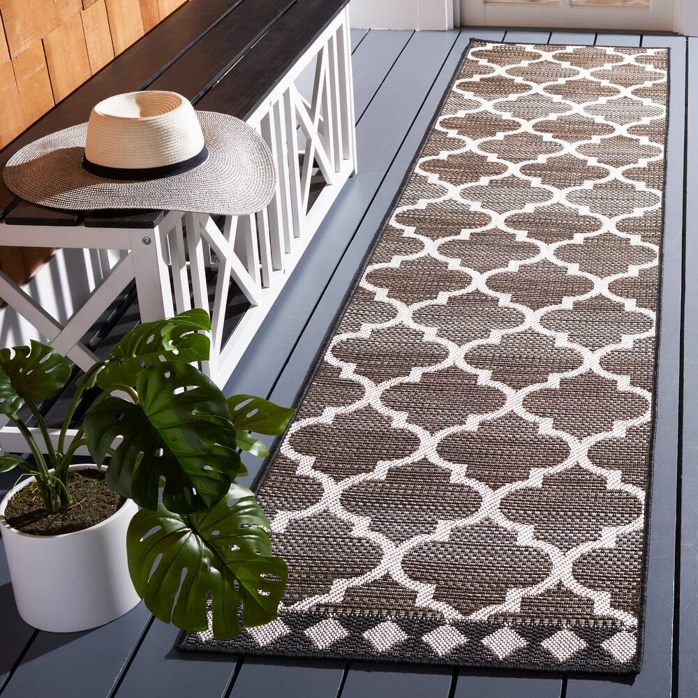 SAFAVIEH Havana Quirien Trellis Indoor/ Outdoor Waterproof Rug