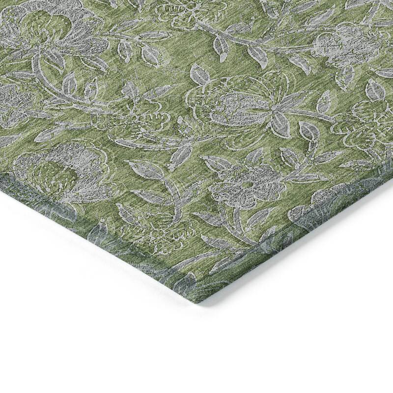 Machine Washable Indoor/ Outdoor Chantille Floral Rug