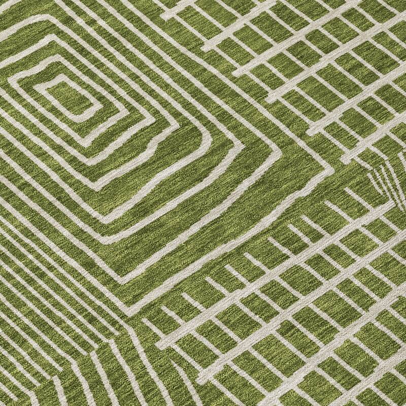 Machine Washable Indoor/ Outdoor Geo Patchwork Chantille Rug