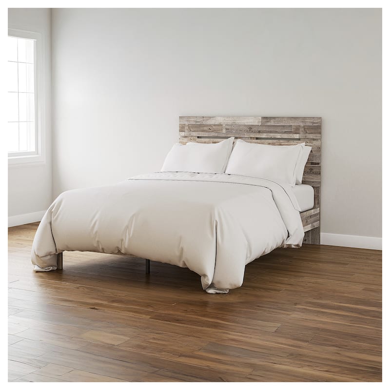 Signature Design by Ashley Neilsville Weathered Woodgrain Platform Bed - Light Grey/Medium Grey - Queen