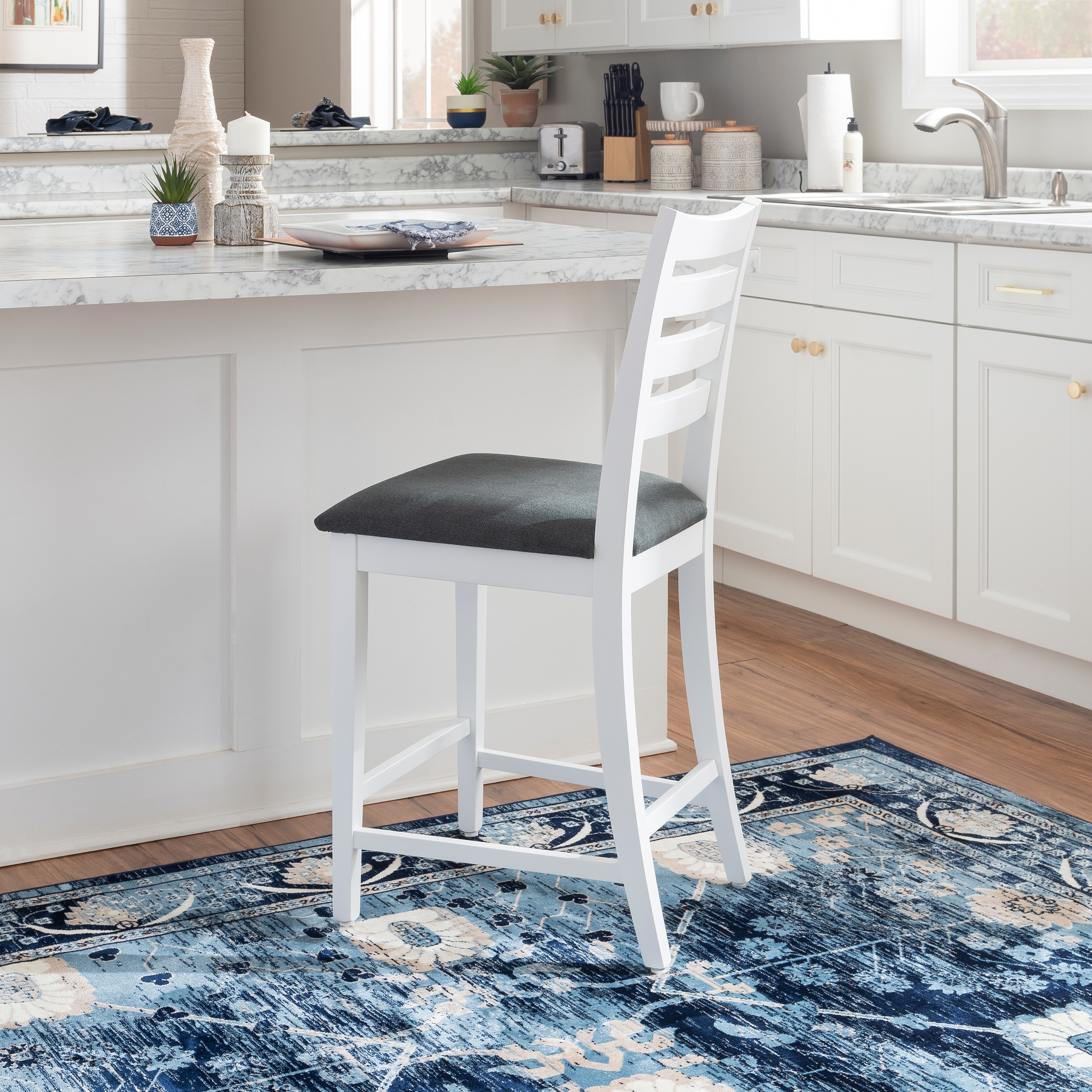 White washed counter online height stools