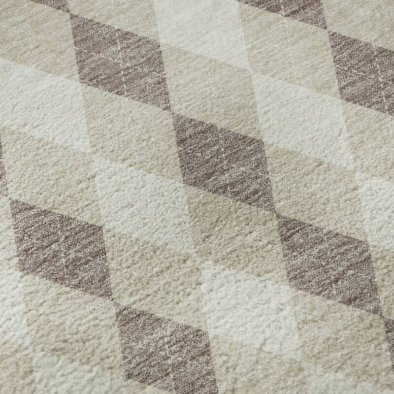 Premium Washable Super Soft Argyle Mayfield Rug